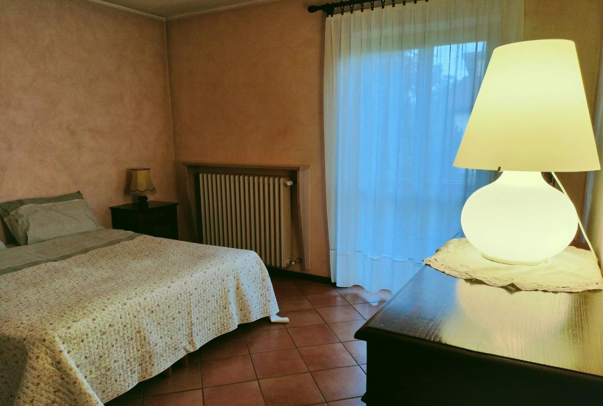 B&B "Madama Granet" Борґо-Сан-Дальмаццо Екстер'єр фото